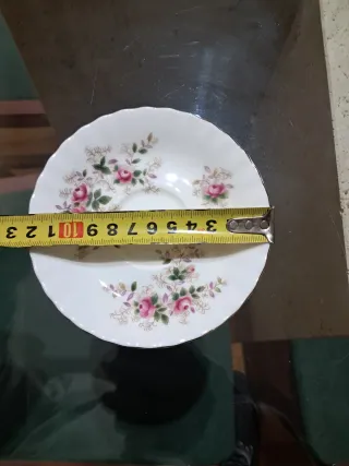 Plato de porcelana Royal Albert