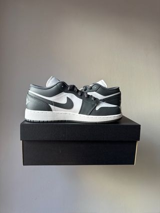 Nike Air Jordan 1 Low Iron Grey [39]
