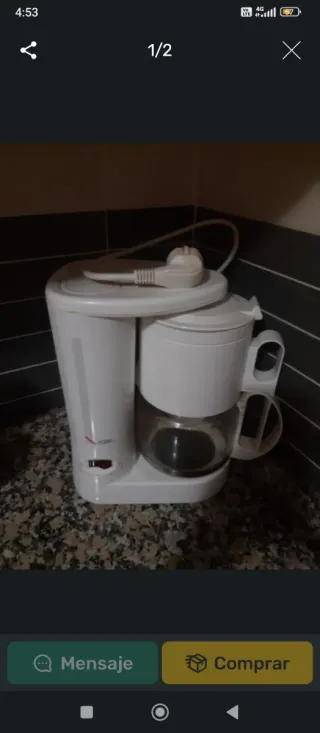 Cafetera de filtros blanca,sin jarra