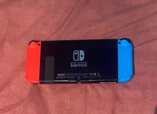 Nintendo Switch Azul/Rosa + Accesorios