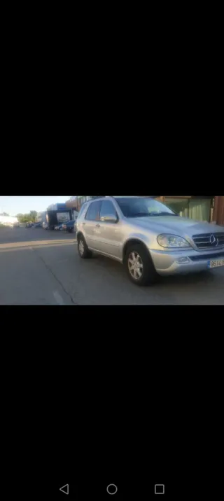 Mercedes-Benz ml 2005