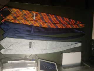 Cravatte fantasia e tinta unita