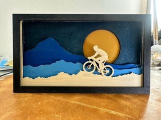 Cuadro decorativo artesanal MDF multicapa Ciclista