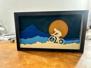 Cuadro decorativo artesanal MDF multicapa Ciclista