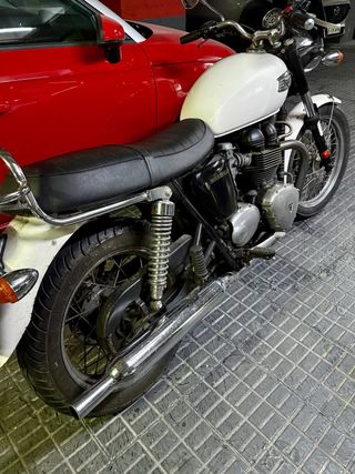 Triumph Bonneville, 19mil Km
