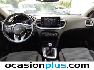 Kia Ceed 1.6 MHEV iMT Drive 100 kW (136 CV)