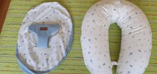 Cojín de lactancia y hamaca Jané