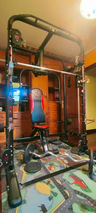 Máquina de gimnasio multifunción