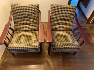 Poltrone vintage in legno e tessuto