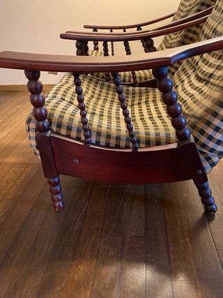 Poltrone vintage in legno e tessuto