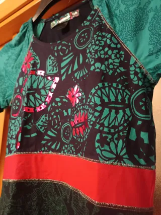 Vestido Desigual Midi Flores