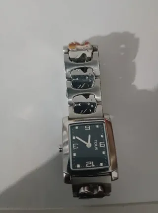 Reloj Tous Negro y Plateado