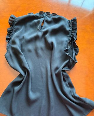 Blusa Zara Talla M con Encaje Negro