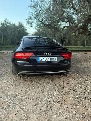 Audi A7 2011