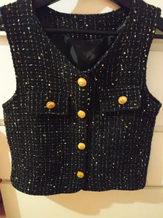 Chaleco mujer negro con dorado