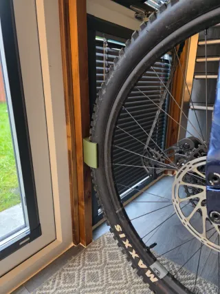 Soporte Pared Vertical Bicicleta Montaña