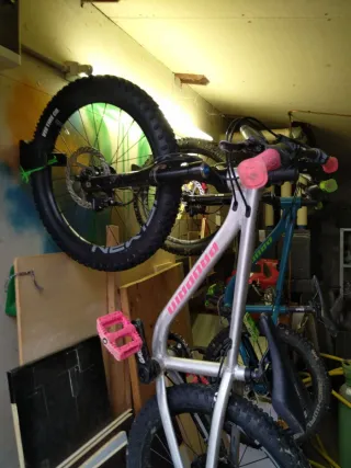 Soporte Pared Vertical Bicicleta Montaña