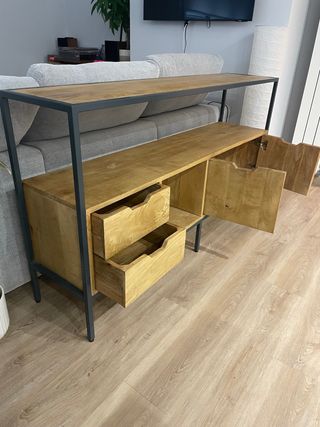 Aparador de madera maciza de mango y metal