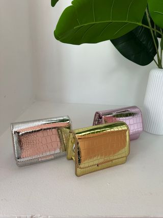 Bolso Elegante Cocodrilo Dorado y Plateado