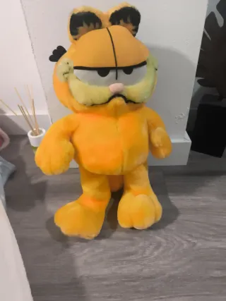 Peluche Garfield Naranja