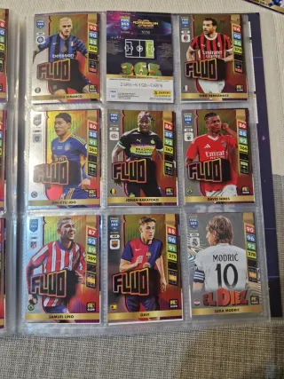 Álbum Adrenalyn XL FIFA 365 2025