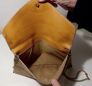 Bolso de mano vintage de Petite Fleur de piel 80s