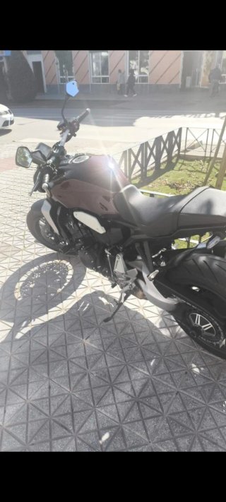 Honda CB 1000 R 2024