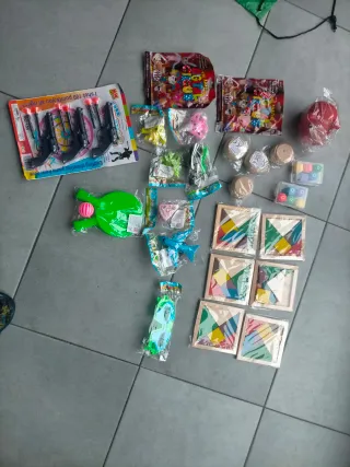 Lote de juguetes varios