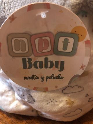 Conjunto Bebé: Manta y Peluche