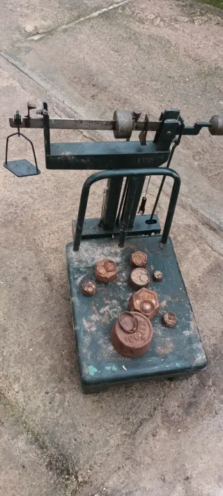 Báscula industrial antigua