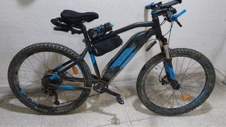 Bicicleta eléctrica Rockrider ST 500