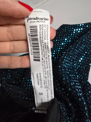 Top tirantes lentejuelas Stradivarius negro/teal