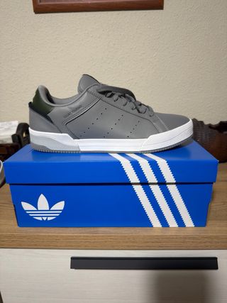 Adidas Court Tourino Talla 45 1/3 A ESTRENAR