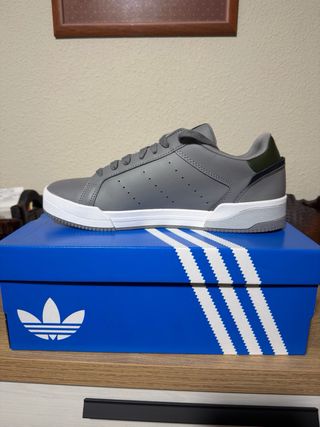 Adidas Court Tourino Talla 45 1/3 A ESTRENAR