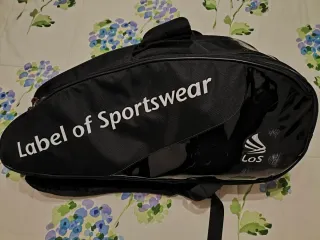 Raquetero de tenis LoS.