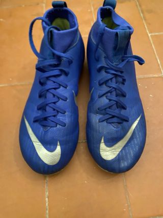 Botas Fútbol Nike Niño Talla 33