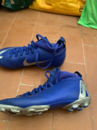 Botas Fútbol Nike Niño Talla 33