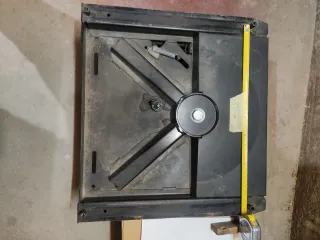 Base giratoria delantera derecha acompañante