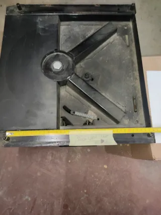 Base giratoria delantera derecha acompañante