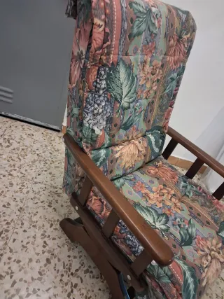 SILLA*SILLÓN MECEDORA madera