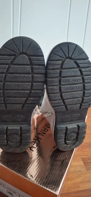 Botas blancas Pablosky usadas sólo en 2 ocasiones