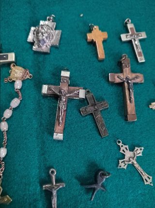 Lote 15 Cruces / Crucifijos Varios