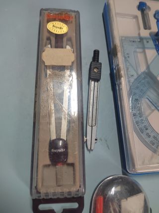 Lote de compases de dibujo