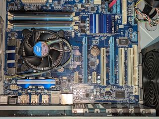 Computer  Intel i7 860 / Gigabyte P55A-UD3 / ram 8