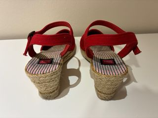 Sandalias cuña esparto rojas