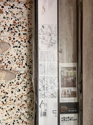 Suelo laminado Pergo. En toral 8,2 m2