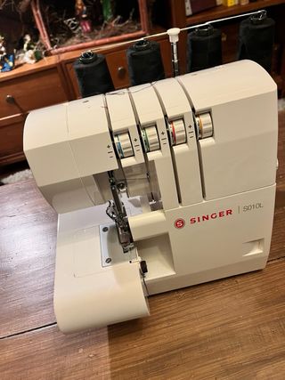 Remalladora SINGER S010L