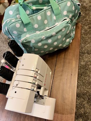 Remalladora SINGER S010L