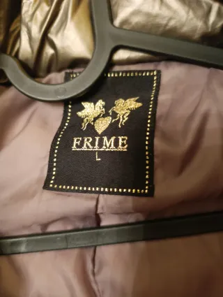 Cazadora Frime acharolada Talla L