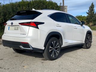 LEXUS NX PREMIUM 300H